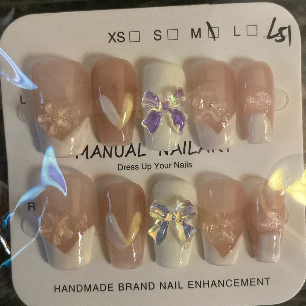 Pink Bow 🎀 Press On Nails